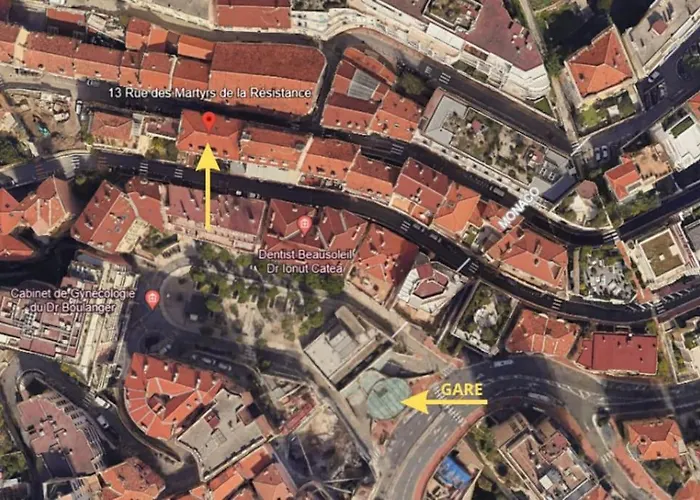 Centre Ville, Pres De Casino Et Gare De Monaco